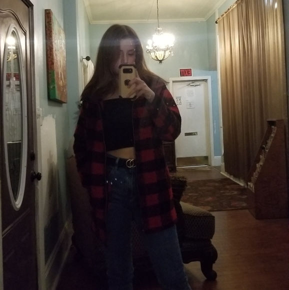 Meet your Posher, Maddie - Picture 1 of 1